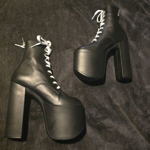 U.N.I.F. SALEM BOOTS NWBBlack Platform Lace-Up Boots